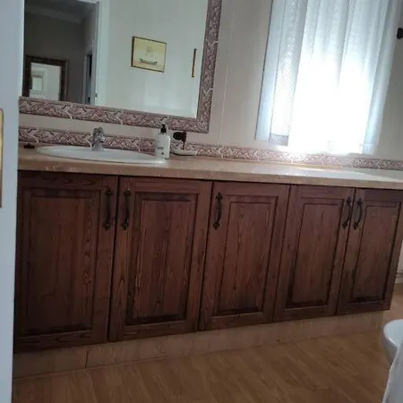 Con Capacidad 8 Personas Villa