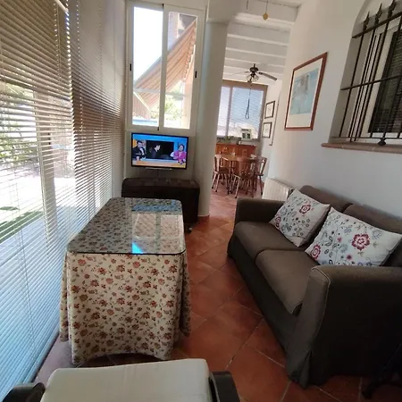 Villa Con Capacidad 8 Personas *